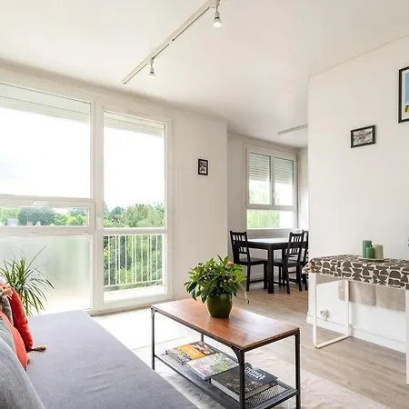 Saint Aignan Apartment *